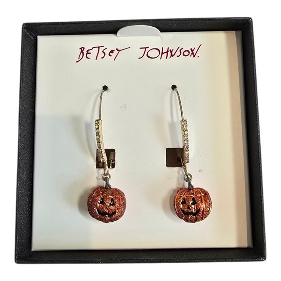 NEW Betsey Johnson Halloween Drop Hook Earrings Orange Pumpkins MSRP $28 NIB - Picture 1 of 7